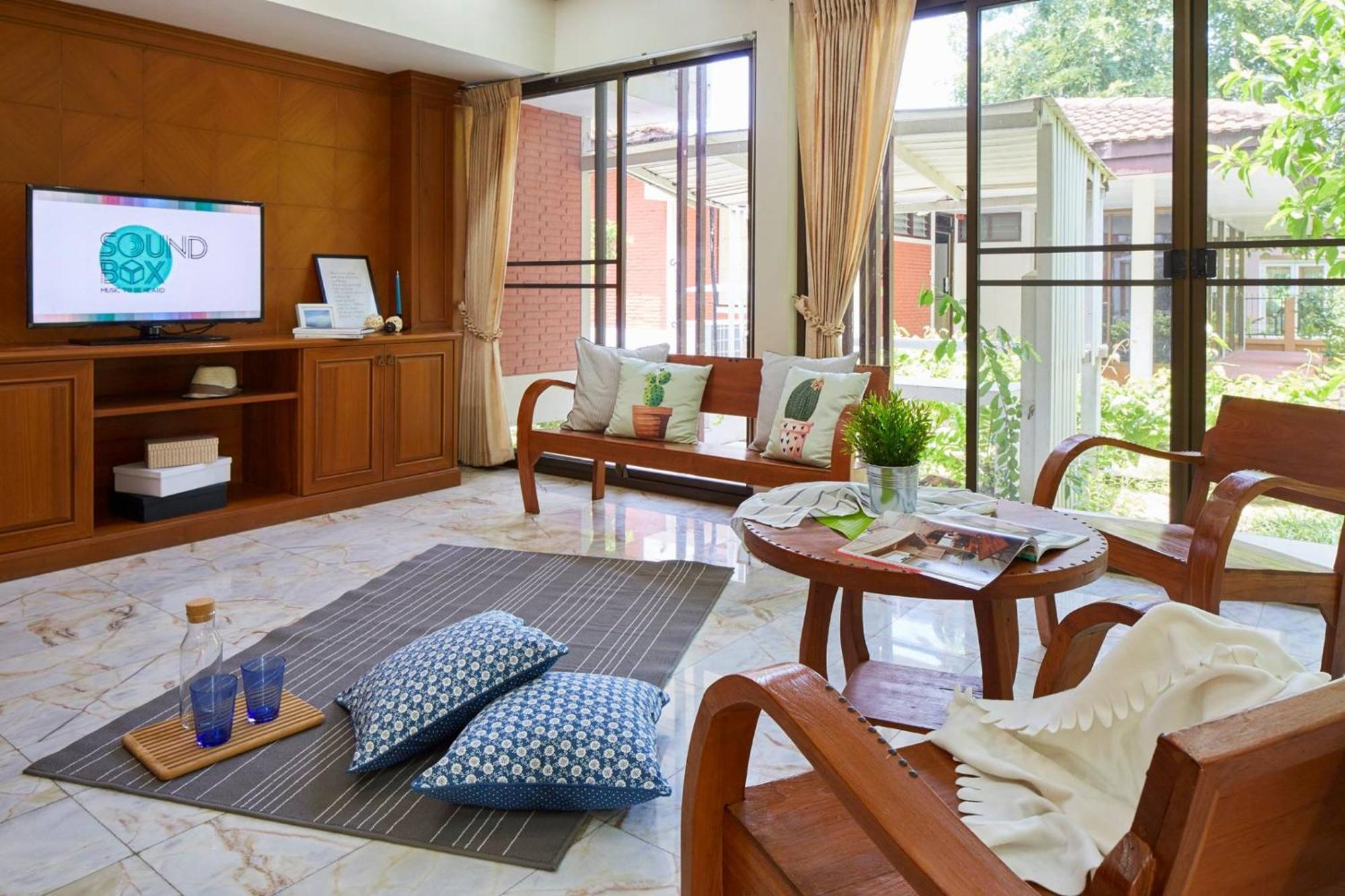 Villa Navin Jomtien Beach Exterior foto