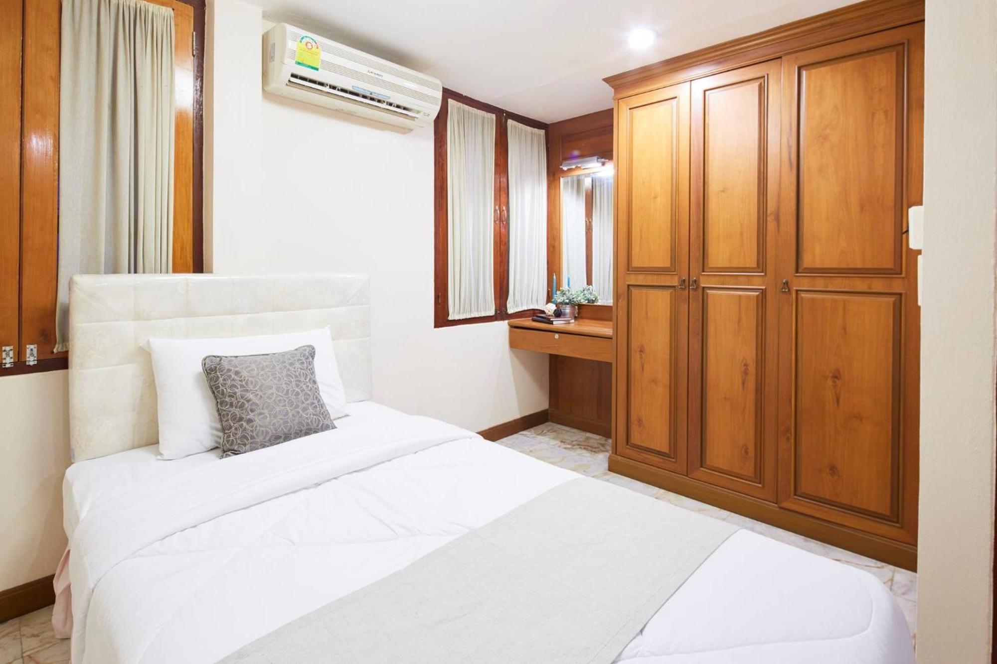 Villa Navin Jomtien Beach Exterior foto