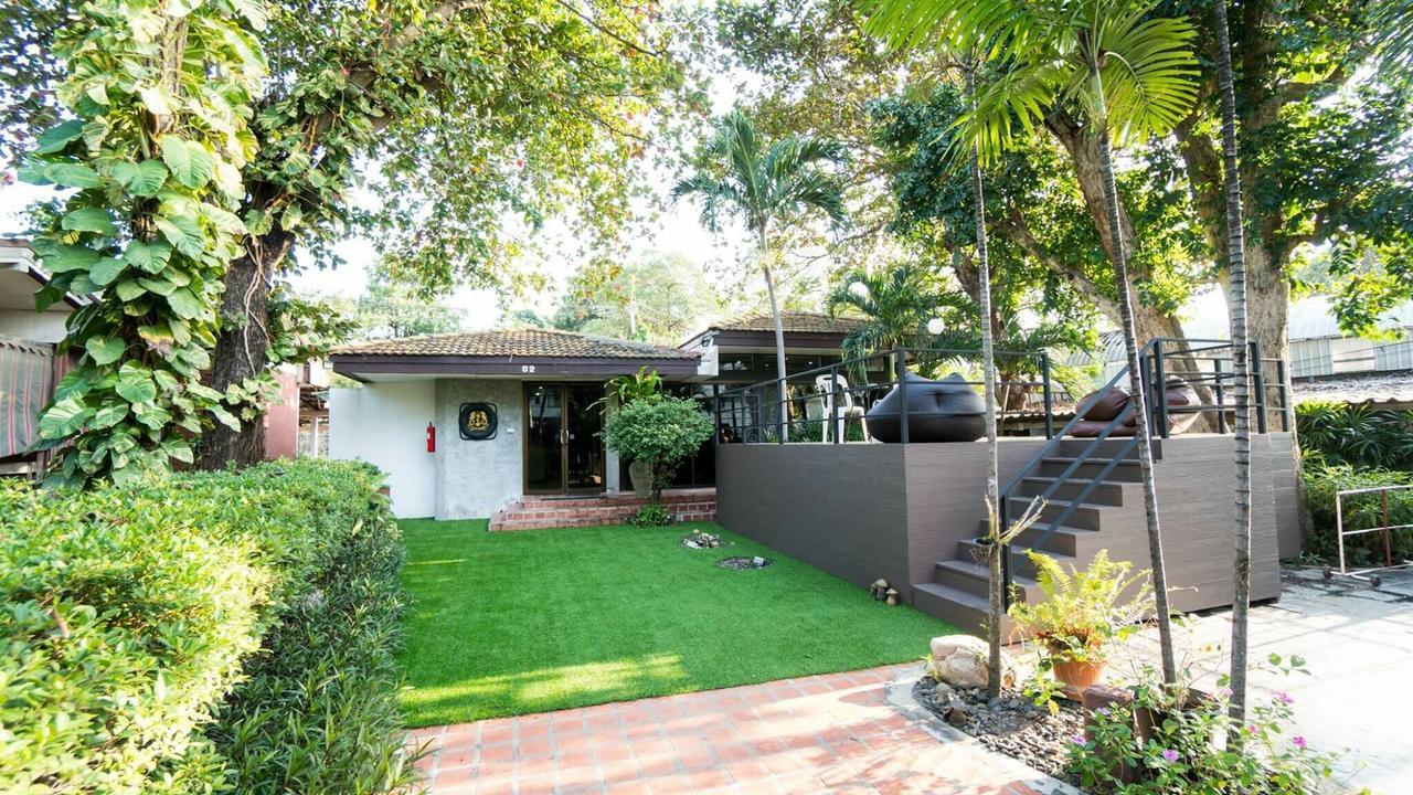 Villa Navin Jomtien Beach Exterior foto